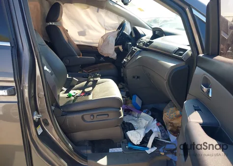 2016 Honda Odyssey Touring/Touring Elite из США, поврежденный, VIN 5FNRL5H91GB039612